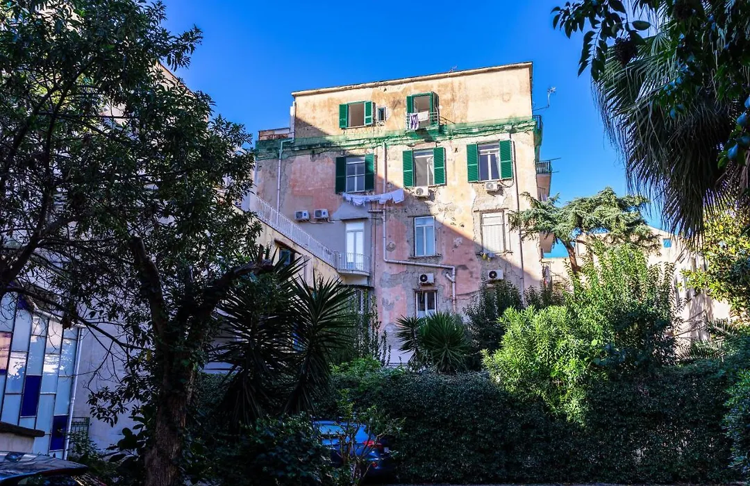 Casa Antica Pizzofalcone-1